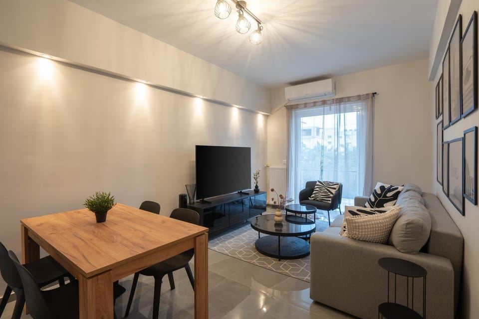 TV and multimedia, Living room, Seating area