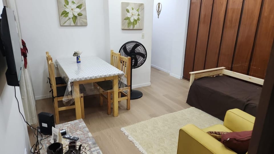 Living room, Dining area, Dinner, Family