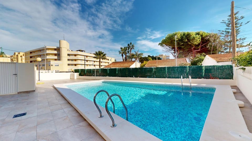 Property building, Pool view, Swimming pool, Swimming pool