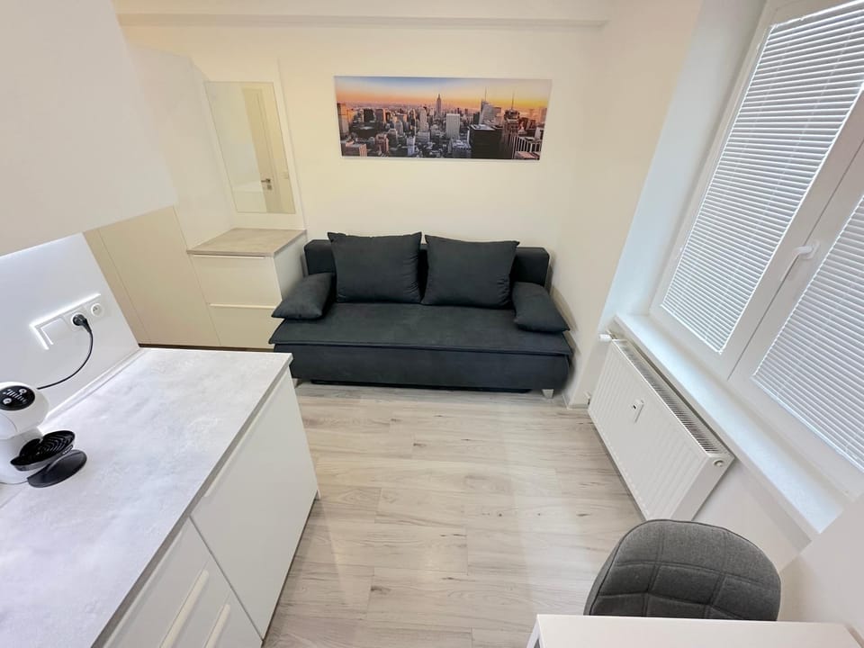 Krásny byt - garzonka v Novom meste Apartment in Bratislava