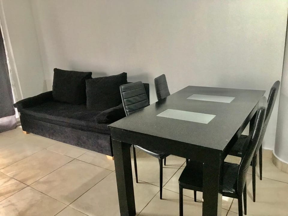 3-Genial dpto morón centro Apartment in Morón