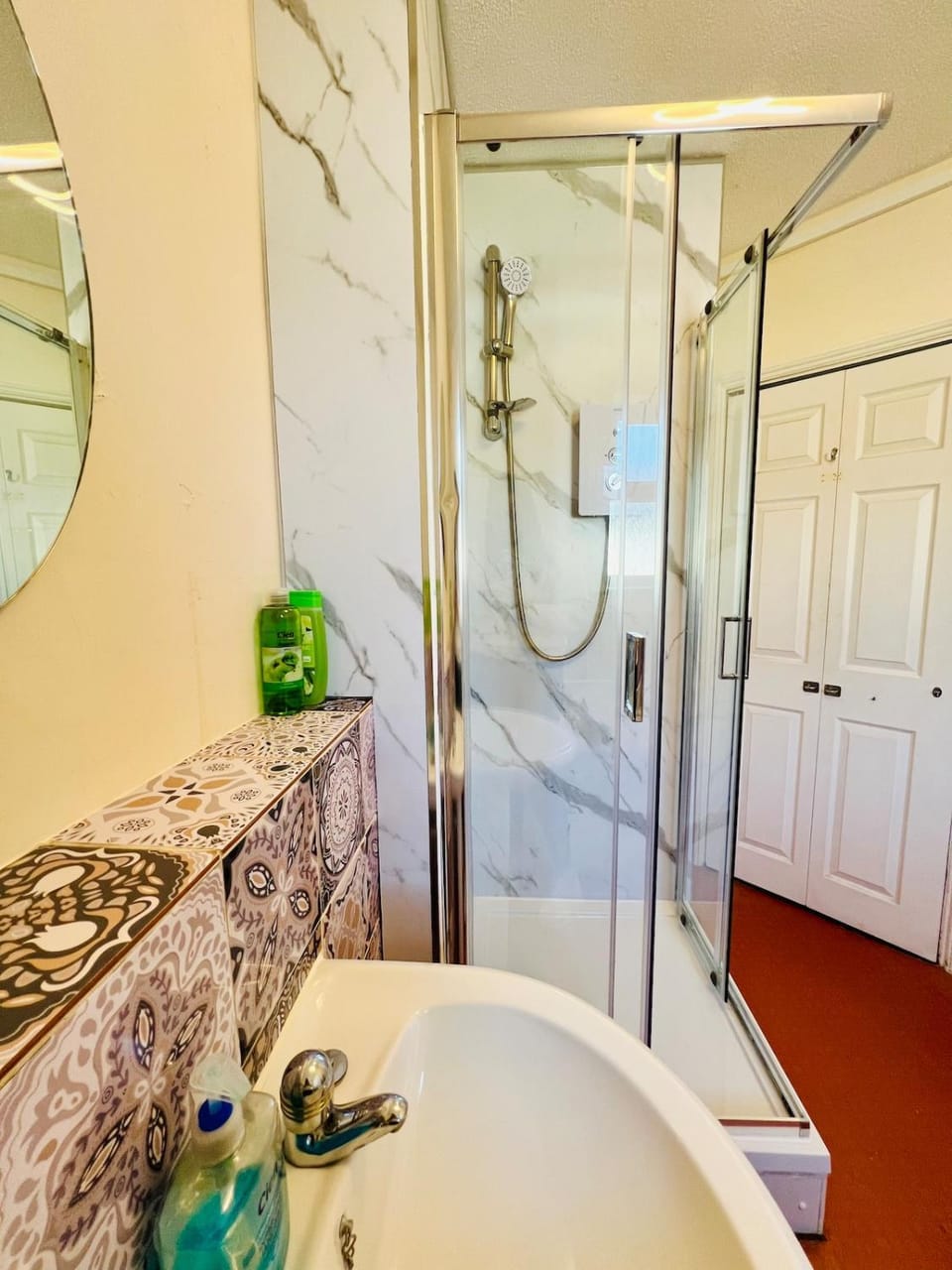 4-Bedroom House 5 mins to Beach & Parking House in Felixstowe