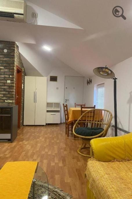 Konza 2 Apartment in Belgrade