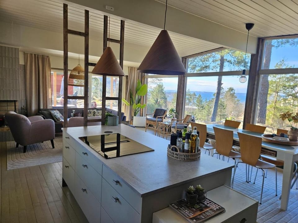 Idyllic cottage on Jeløy - The pearl of the Oslofjord House in Viken, Norway