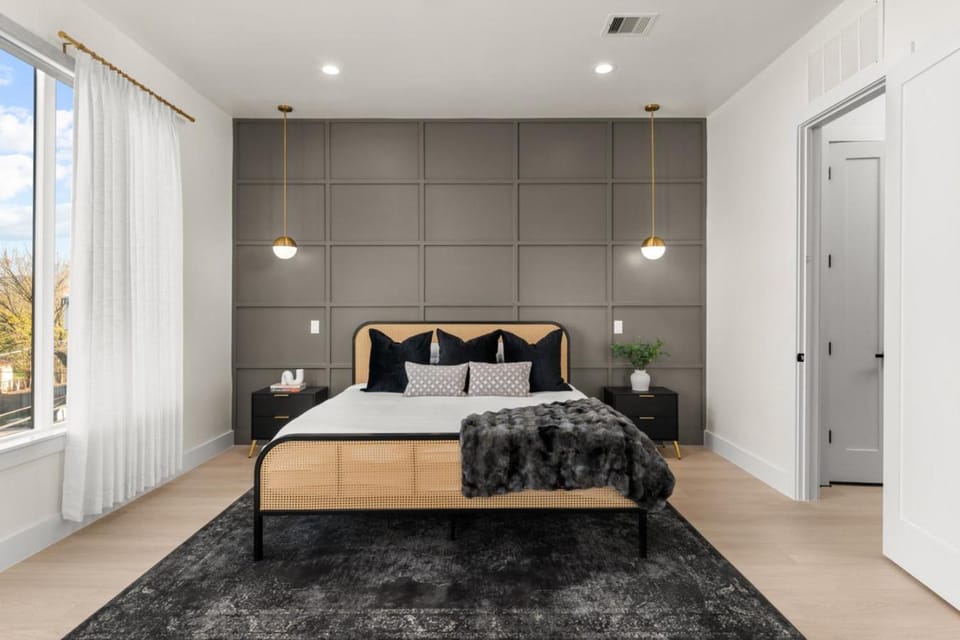 Bed, Bedroom