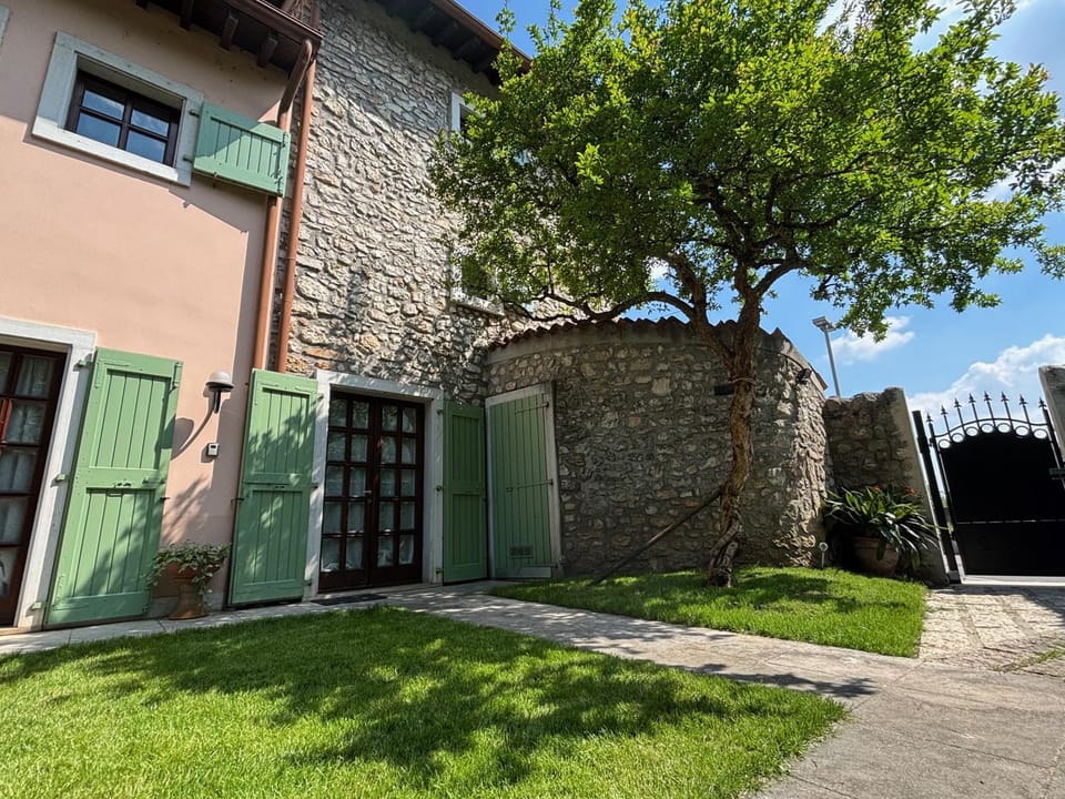 Property building, Garden view