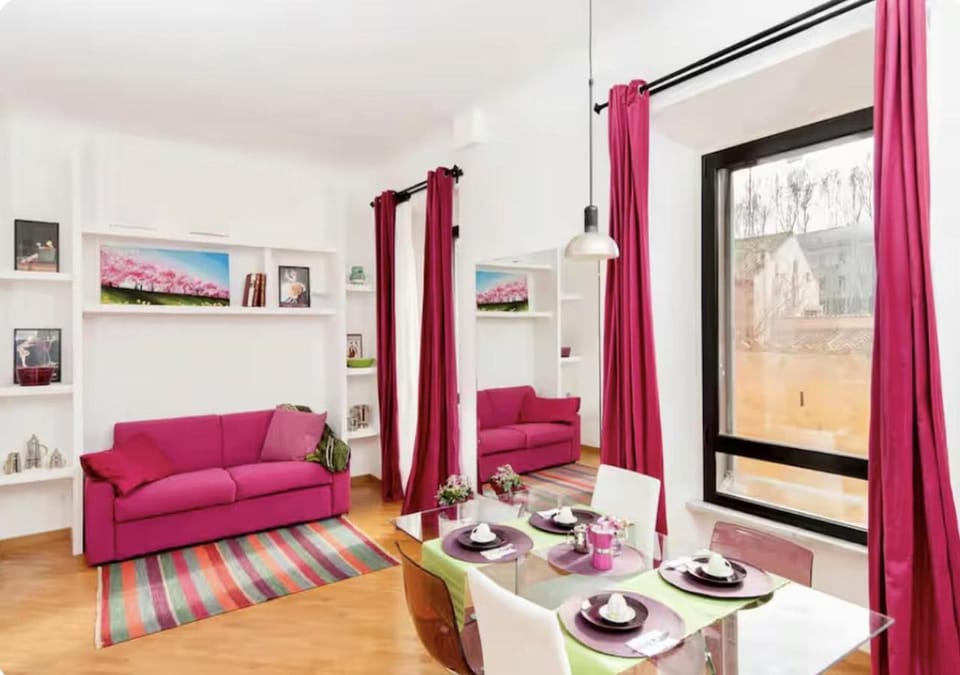 Living room, Seating area, Dining area