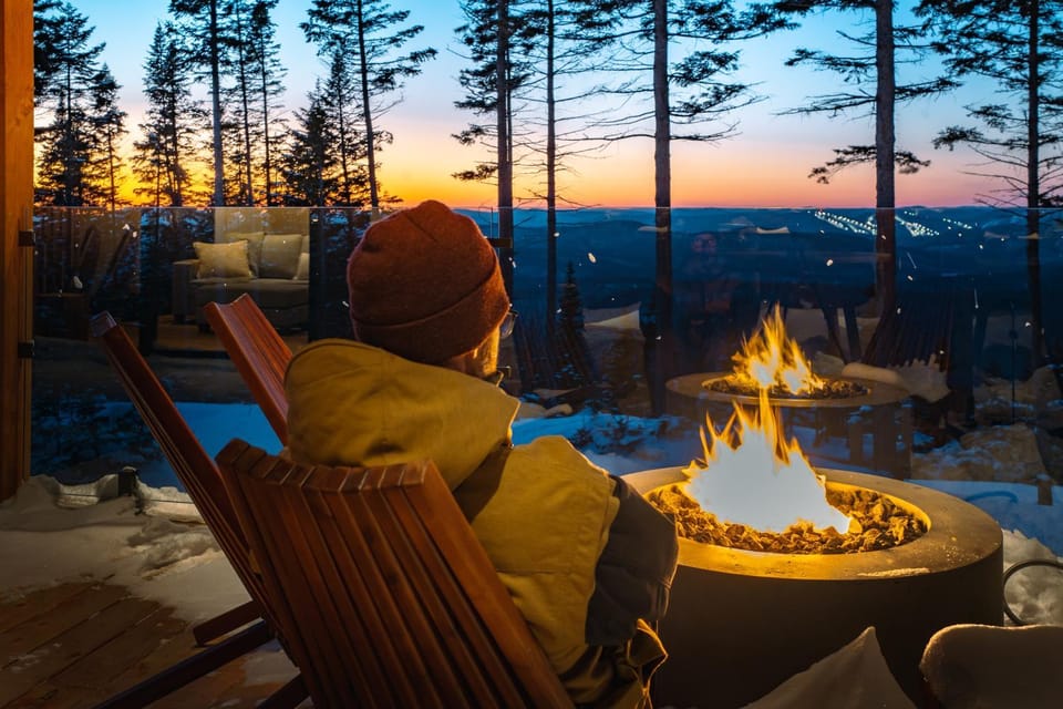 View (from property/room), Balcony/Terrace, Mountain view, fireplace