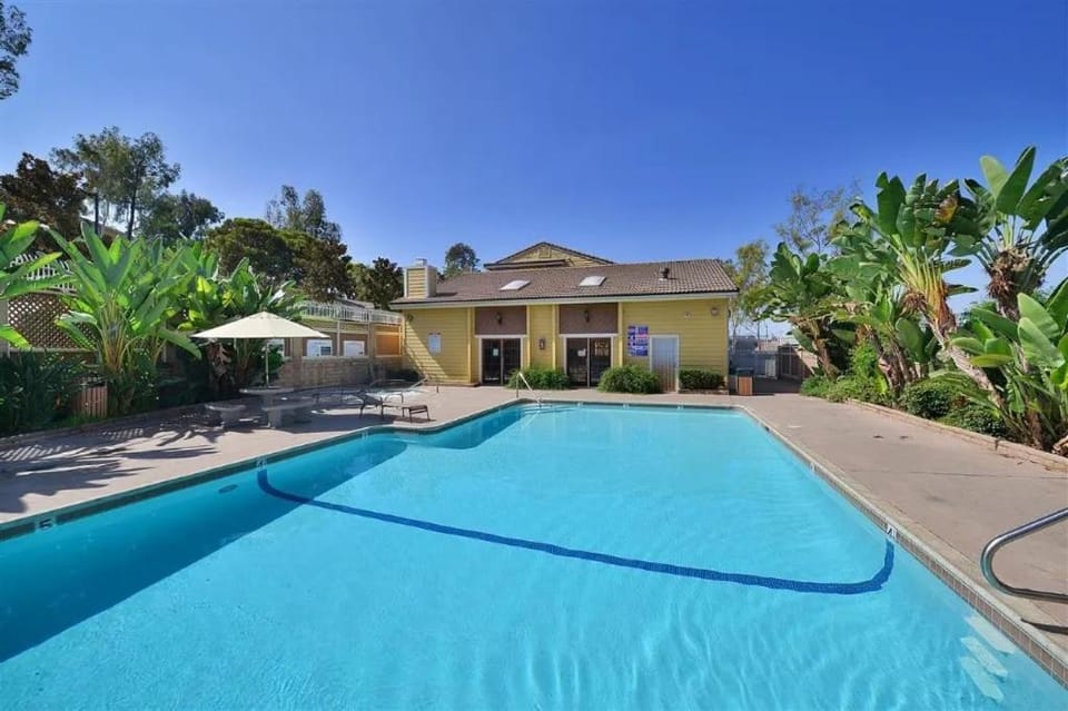 Entire Private Home with 3 Bedrooms 2 Bathrooms, Family Home Free Pool, Tub and Parking, Available Now House in Chula Vista