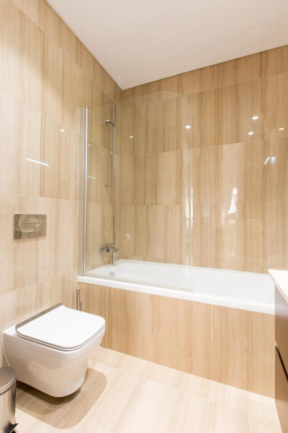 Vibrant Heart of the City 2BR Apartment in Lisbon