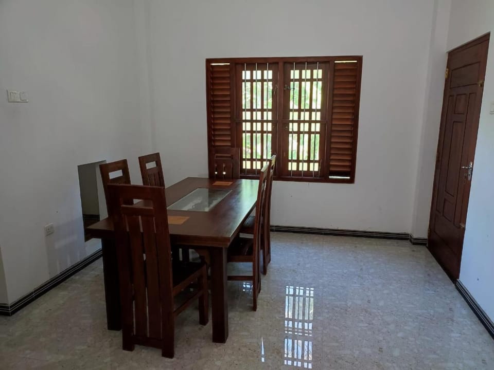 Communal lounge/ TV room, Dining area