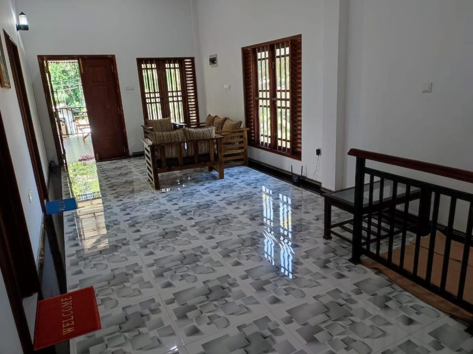 Communal lounge/ TV room, Living room, Seating area