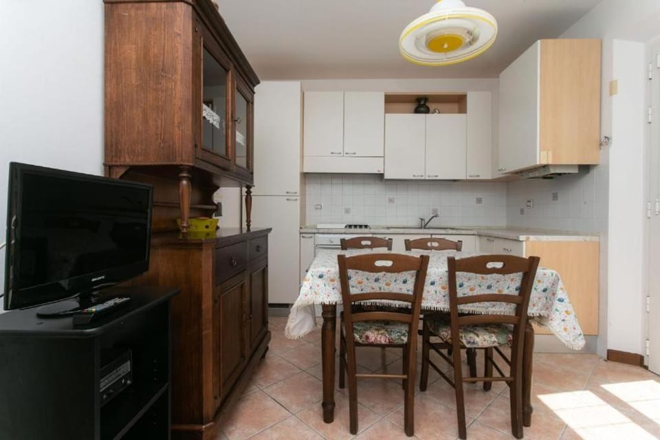 S202 - Sirolo, nuovo bilocale comodo ai servizi Apartment in Sirolo