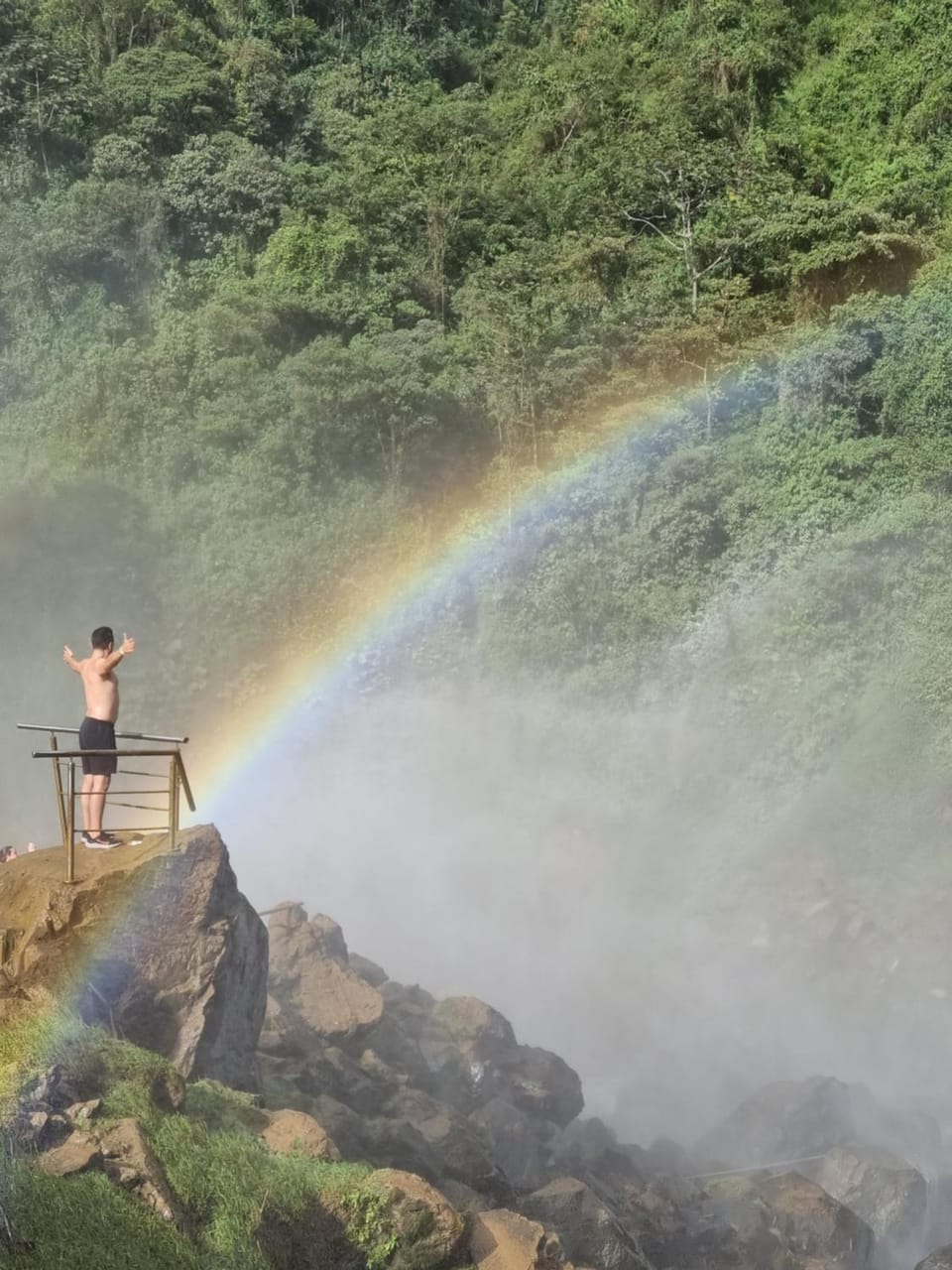 Nearby landmark, Natural landscape