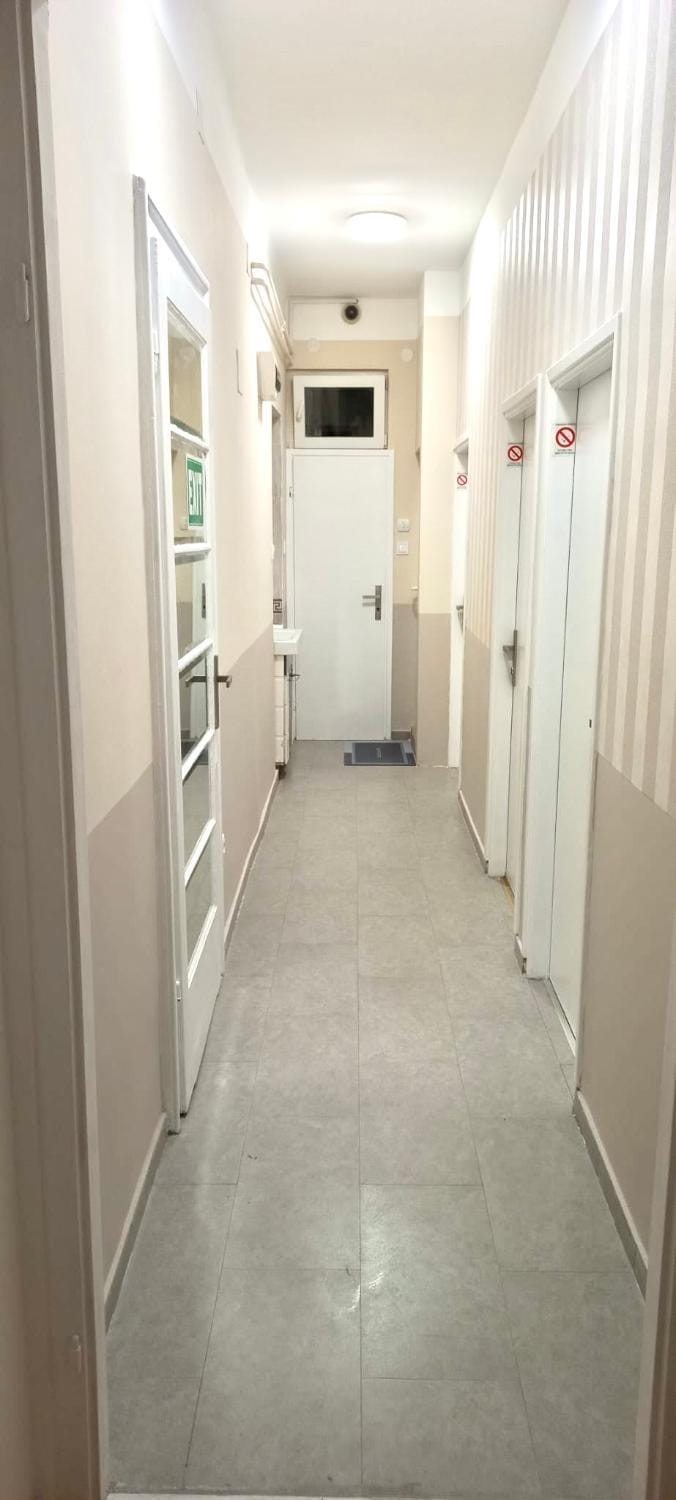 Rooms & Apartments Miavik Hostel in Belgrade