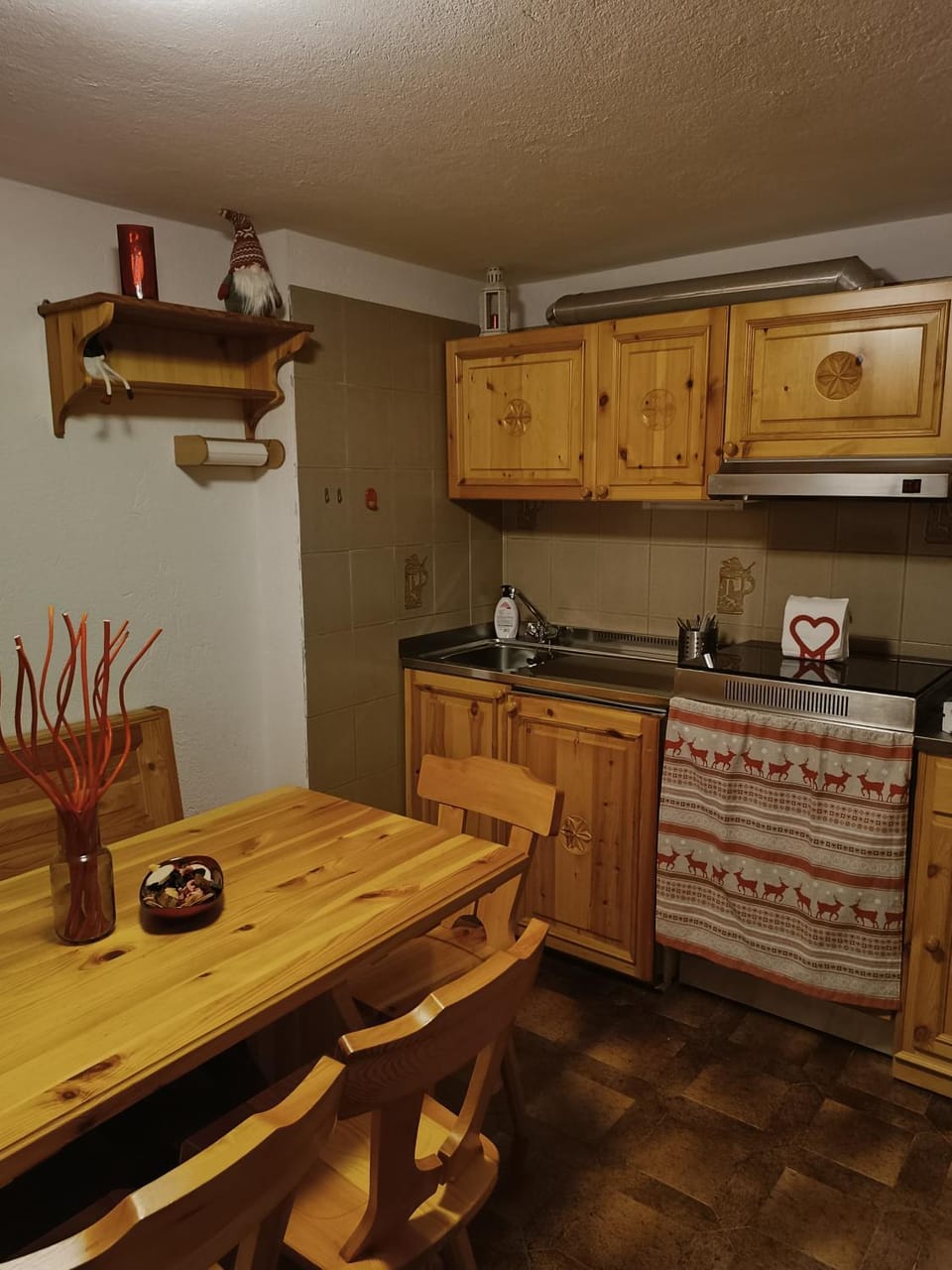 Kitchen or kitchenette