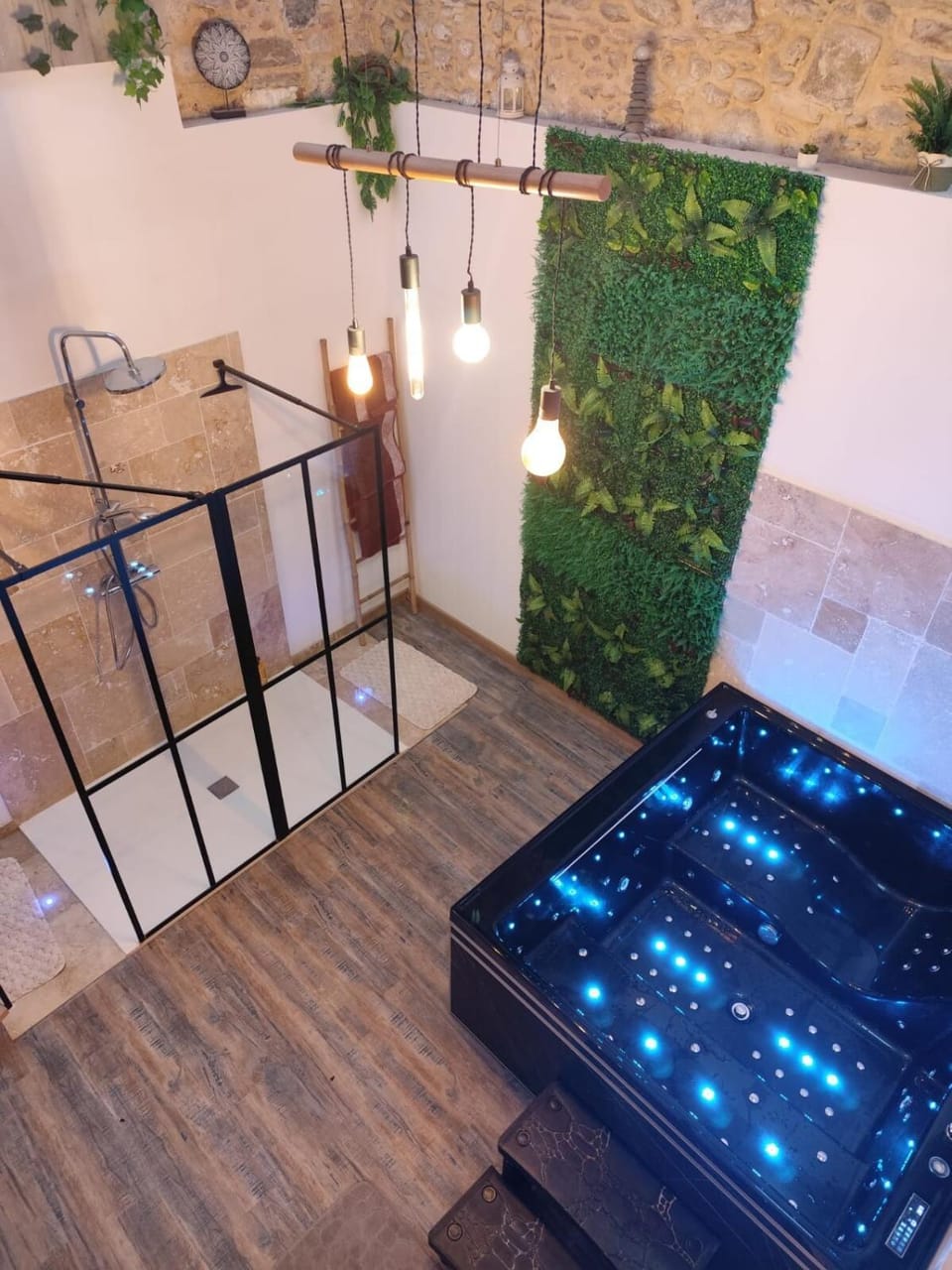 Le loft de la Casa Cota-Balnéo XXL Apartment in Occitanie
