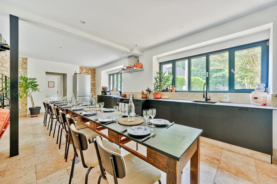 Banquet/Function facilities, kitchen