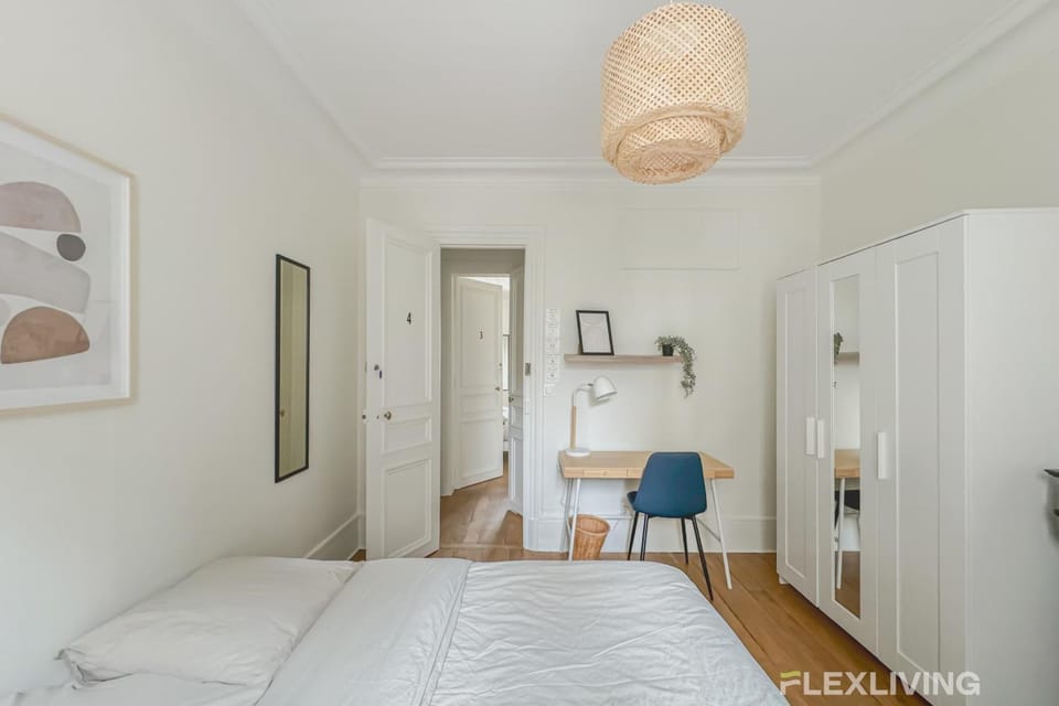 Flexliving - whole house - Gabriel Peri Apartment in Levallois-Perret