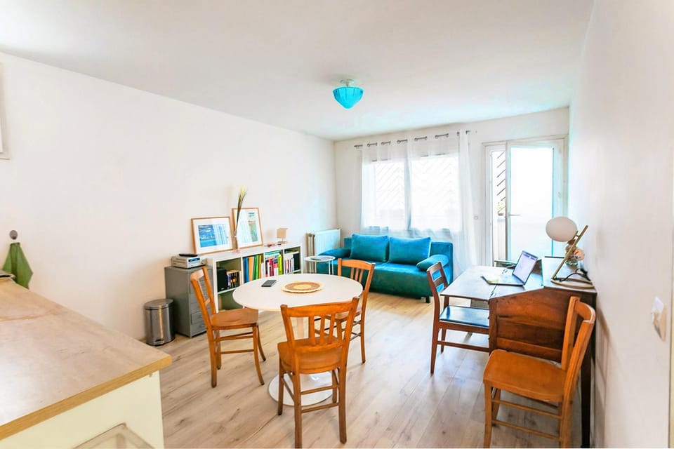 Nid douillet Romainville Apartment in Paris