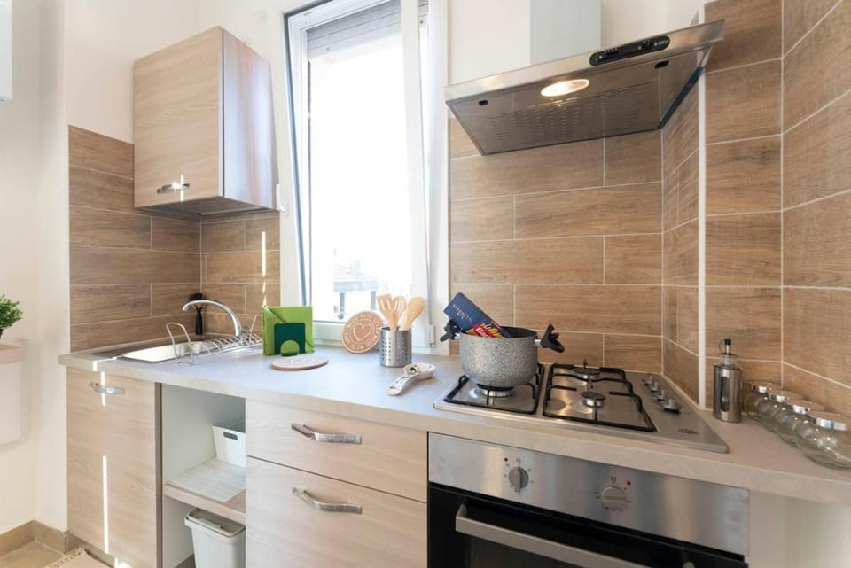 A soli 10 min da Sant'Orsola - Interno 12 Design e Comfort Apartment in Bologna