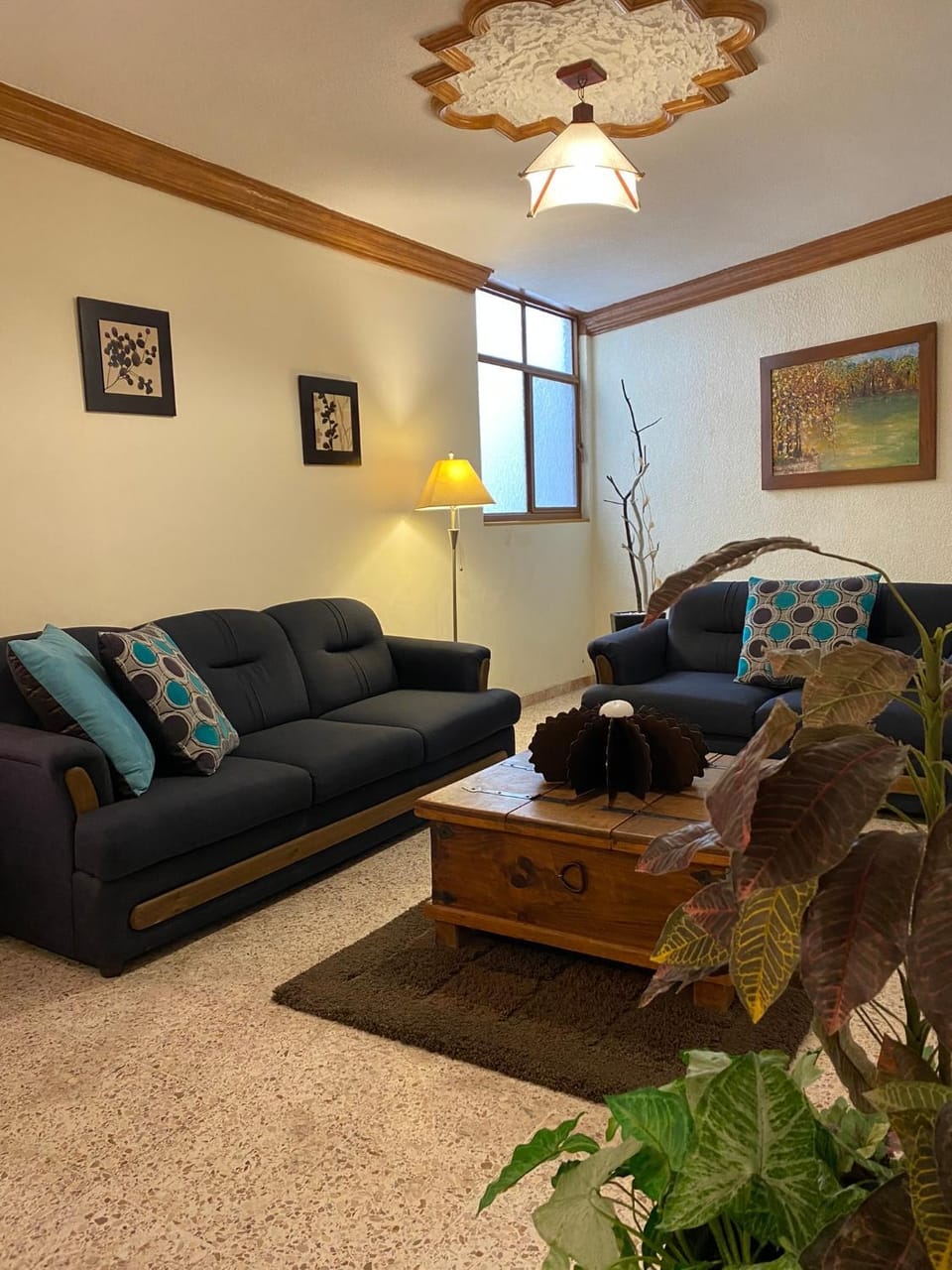 Living room, Seating area