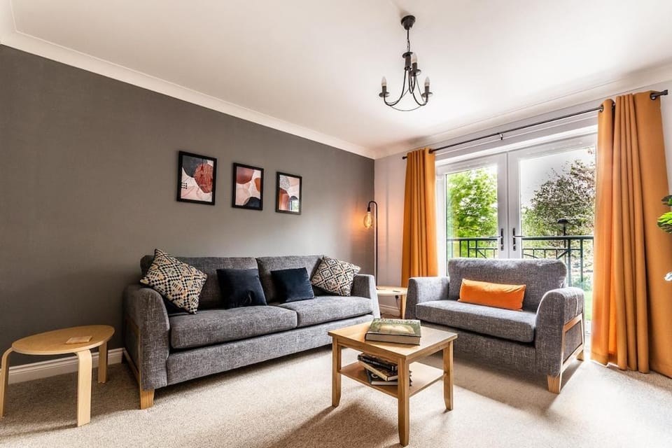 Stylish townhouse by the Quay with parking House in Exeter