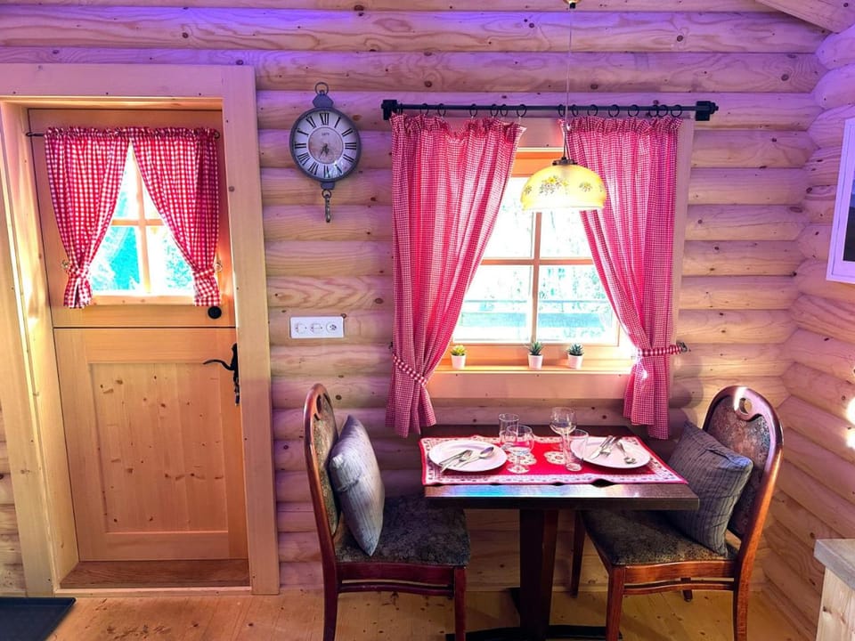 Idyllic Farm Cabin with Scenic Views and Concierge by SwissHut Cabin in Canton of Bern (Region)