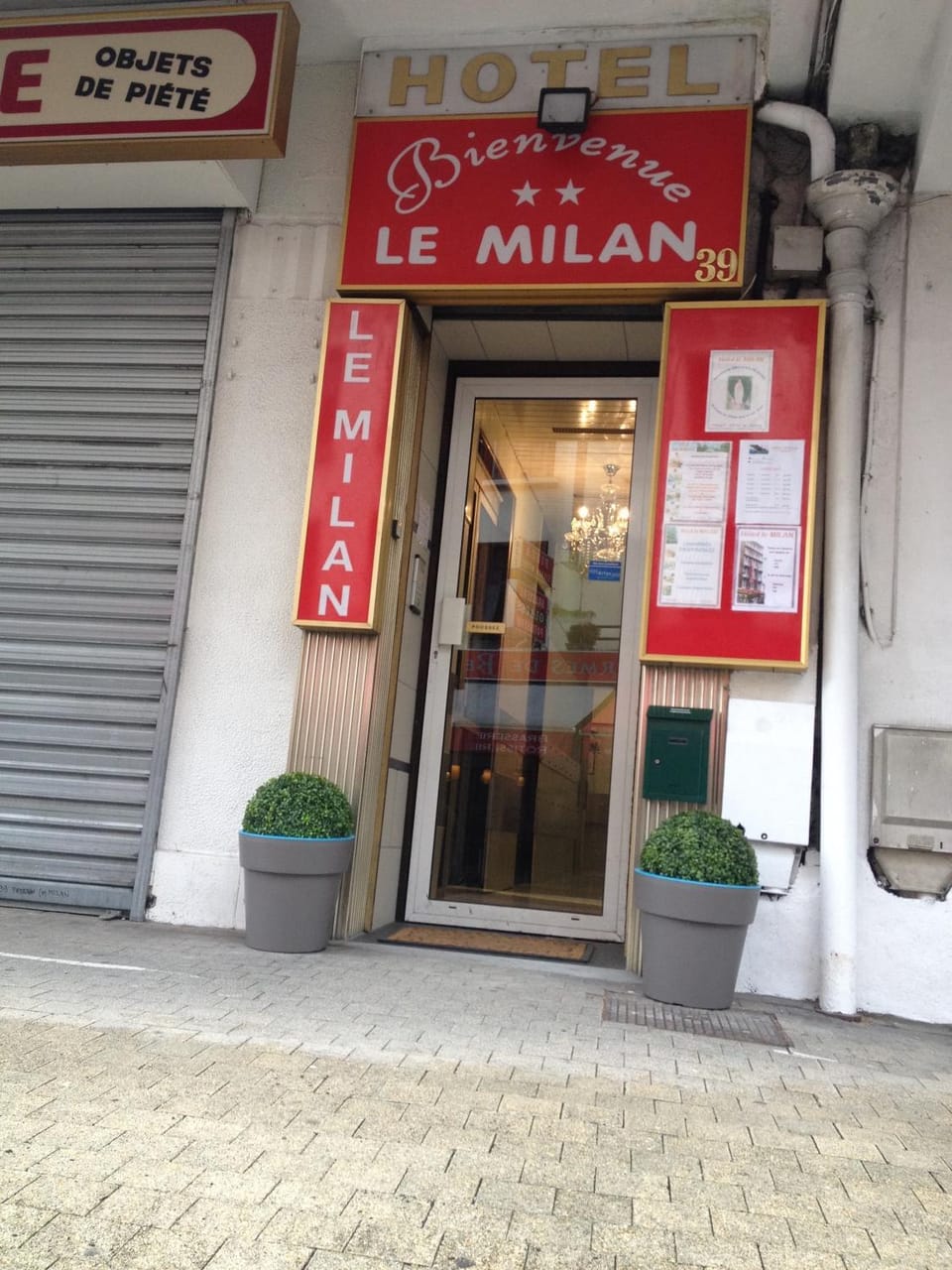 Facade/entrance, Property logo or sign