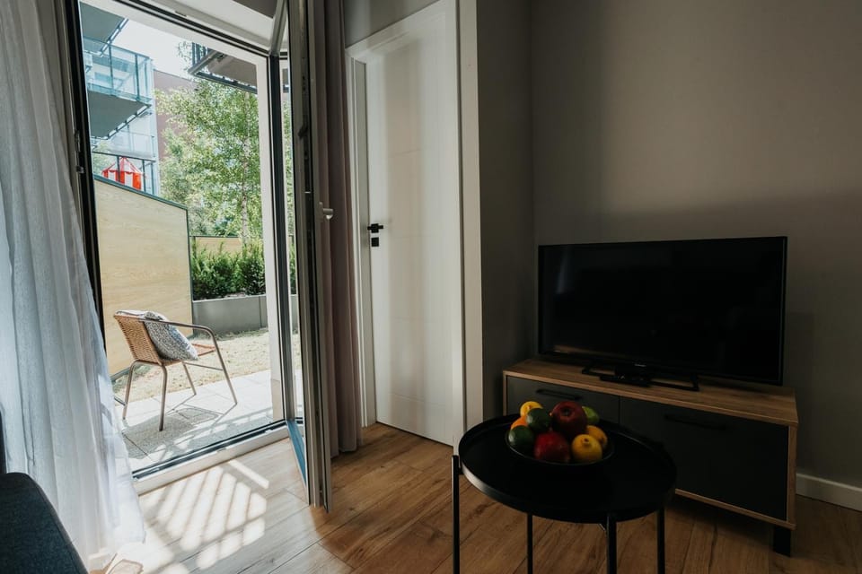 Domus Aurea — Garden, Balcony & Free Parking Apartment in Krakow