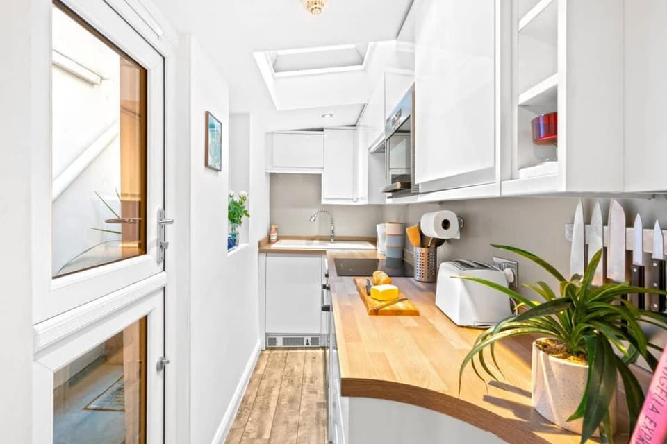 The Artist's Retreat Apartment in Brighton