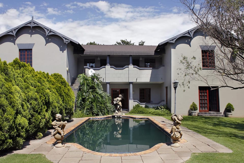 Property building, Swimming pool