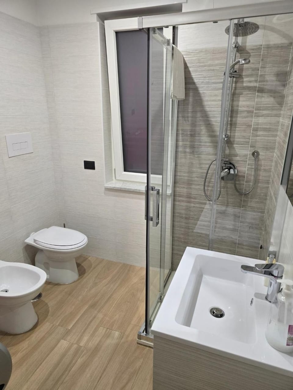 Shower, Toilet, Bathroom, bidet