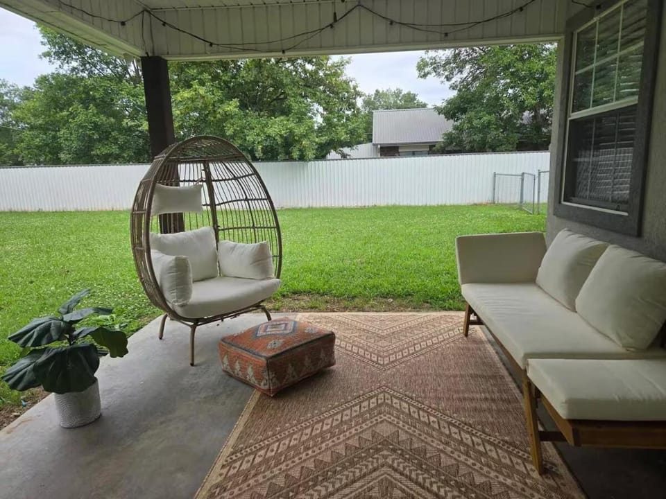 Patio, Seating area, Garden view