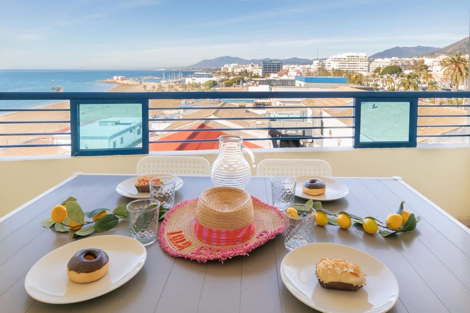 View (from property/room), Balcony/Terrace, Balcony/Terrace, Dining area, Sea view