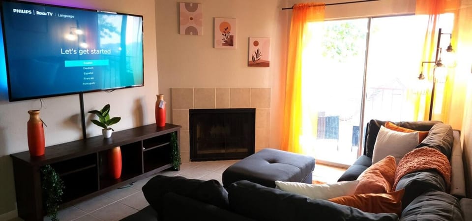 Quiet & Stylish Retreat - Near Nrg At Tx Med Cntr Apartment in Harris County