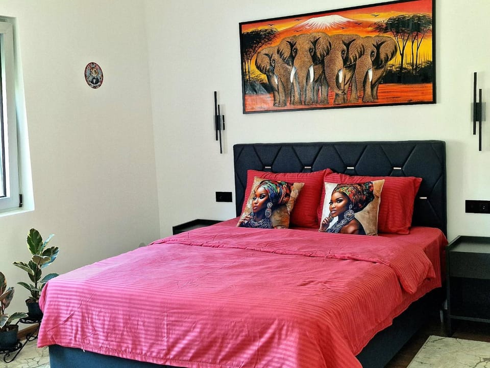 Bed, Bedroom