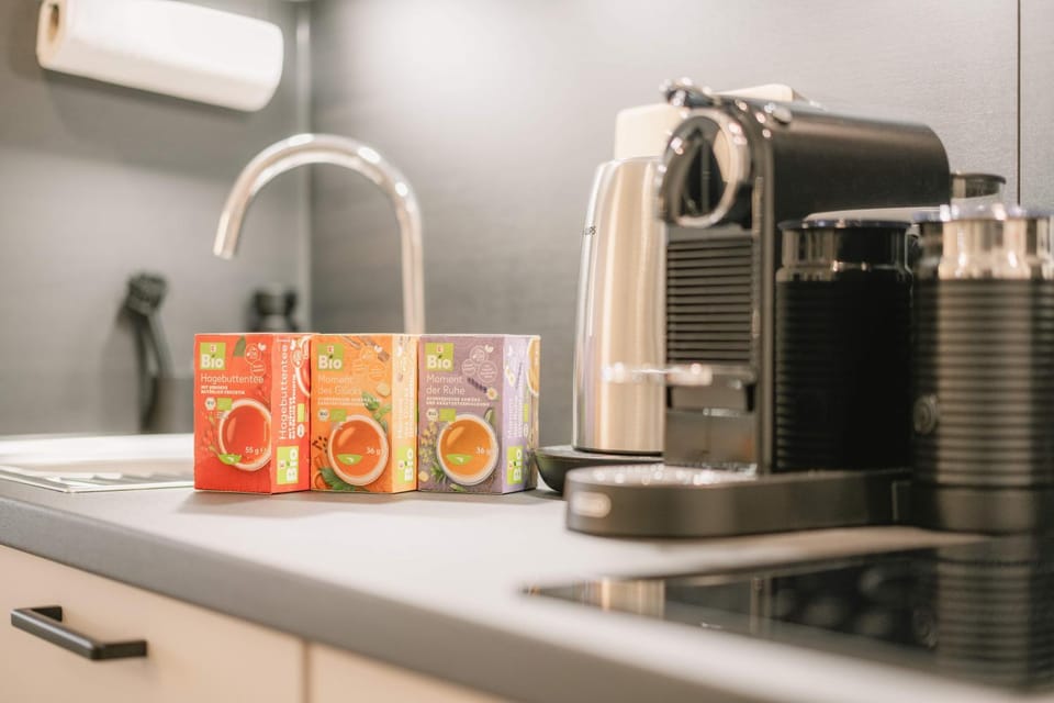 Coffee/tea facilities, Kitchen or kitchenette