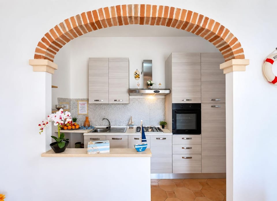 microwave, oven, kitchen