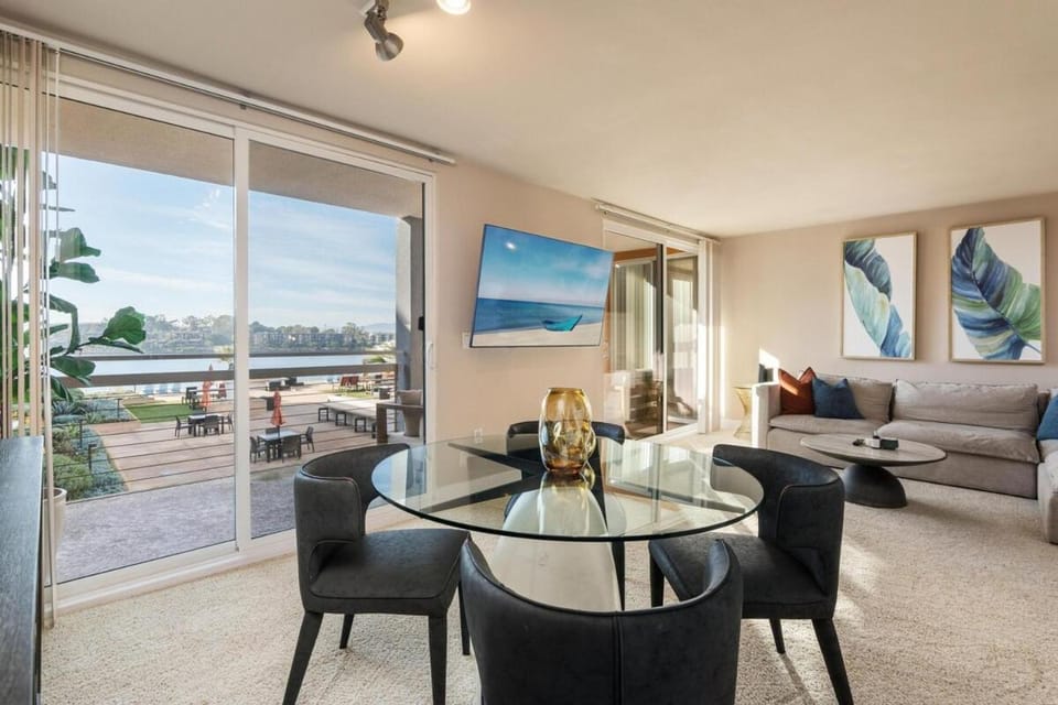 Patio, Natural landscape, View (from property/room), Balcony/Terrace, Living room, Seating area