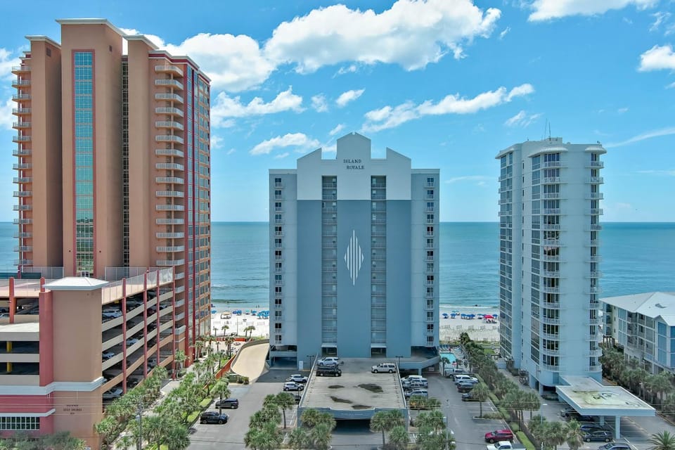 Island Royale 902 House in West Beach