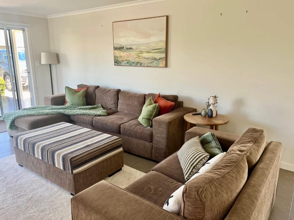 Riptide - Pet friendly outside WiFi House in Robe