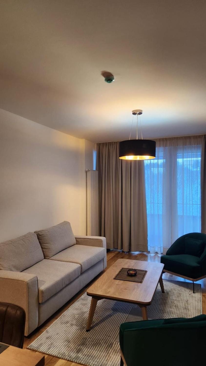 Living room, Photo of the whole room, Seating area
