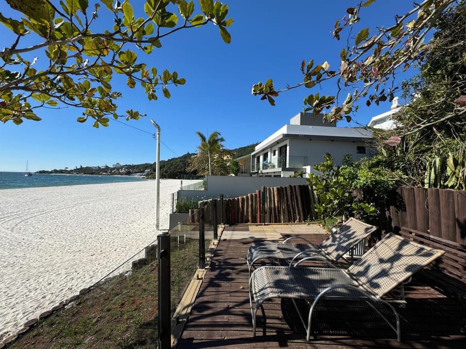 Jurerê Beiramar 2 Apartment in Florianopolis