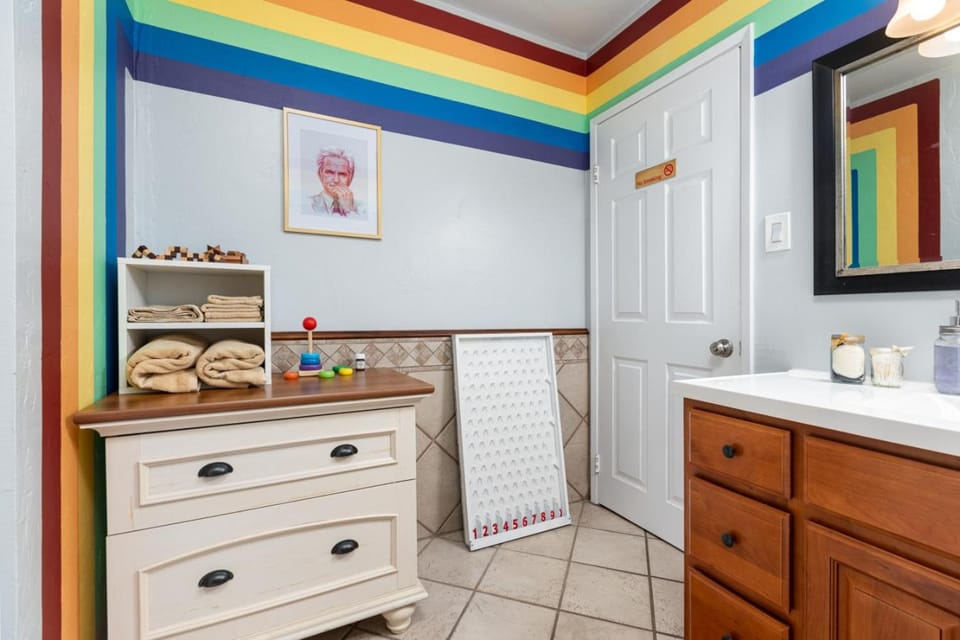 Shower, Game Room, Bathroom, Bath