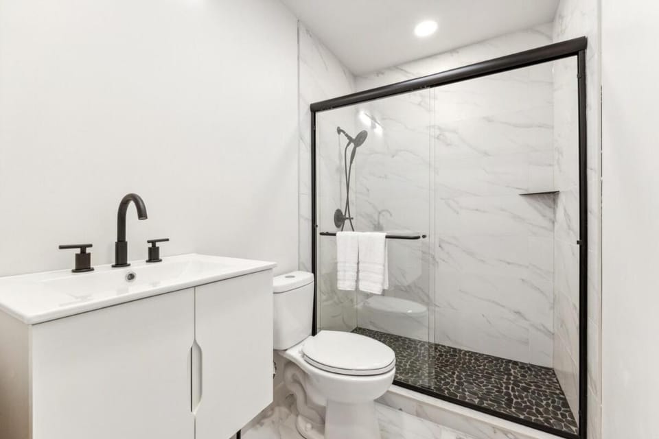 Freshly remodelled 3 bedroom house in central ATX House in Austin