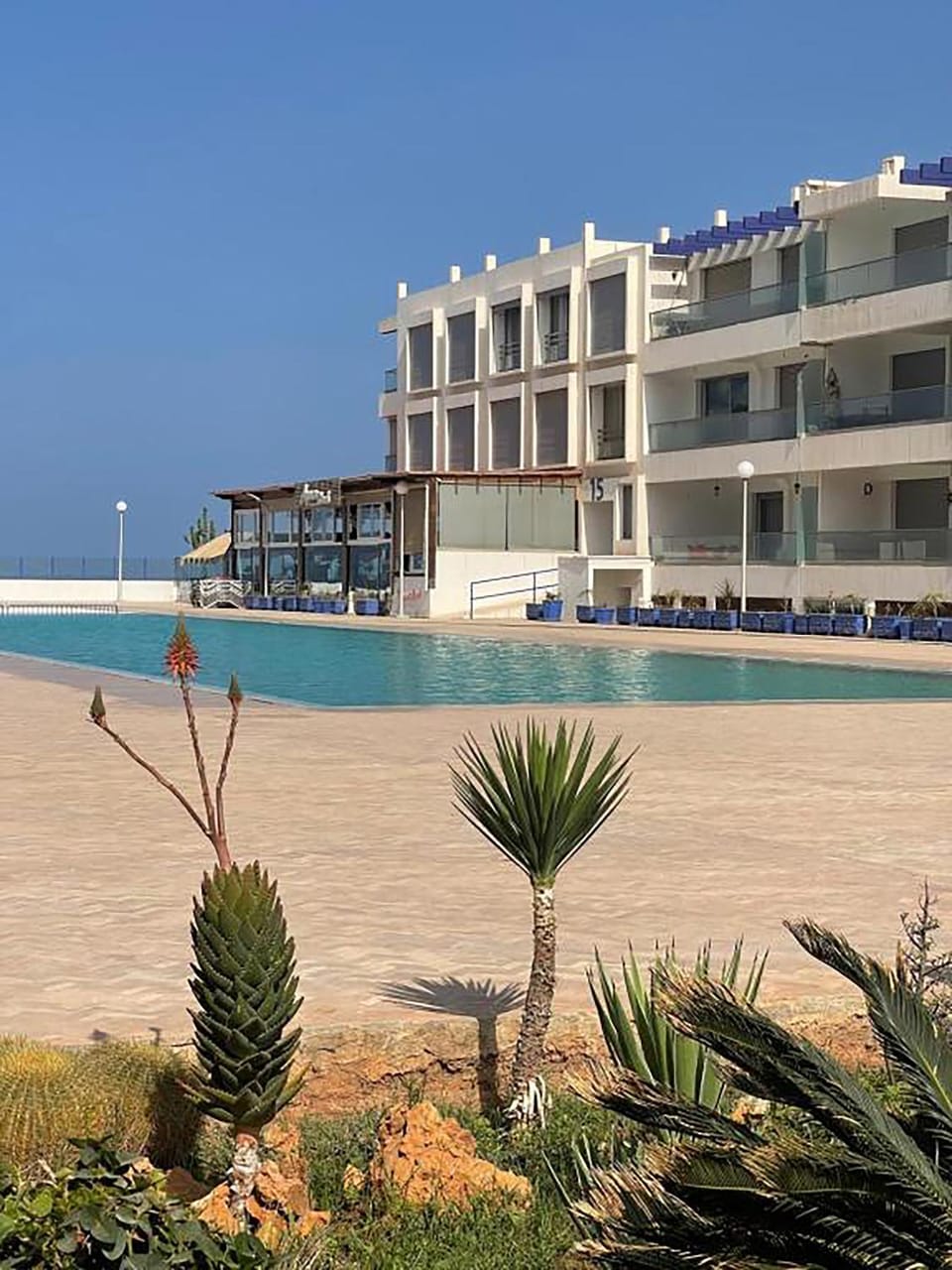 Swimming pool