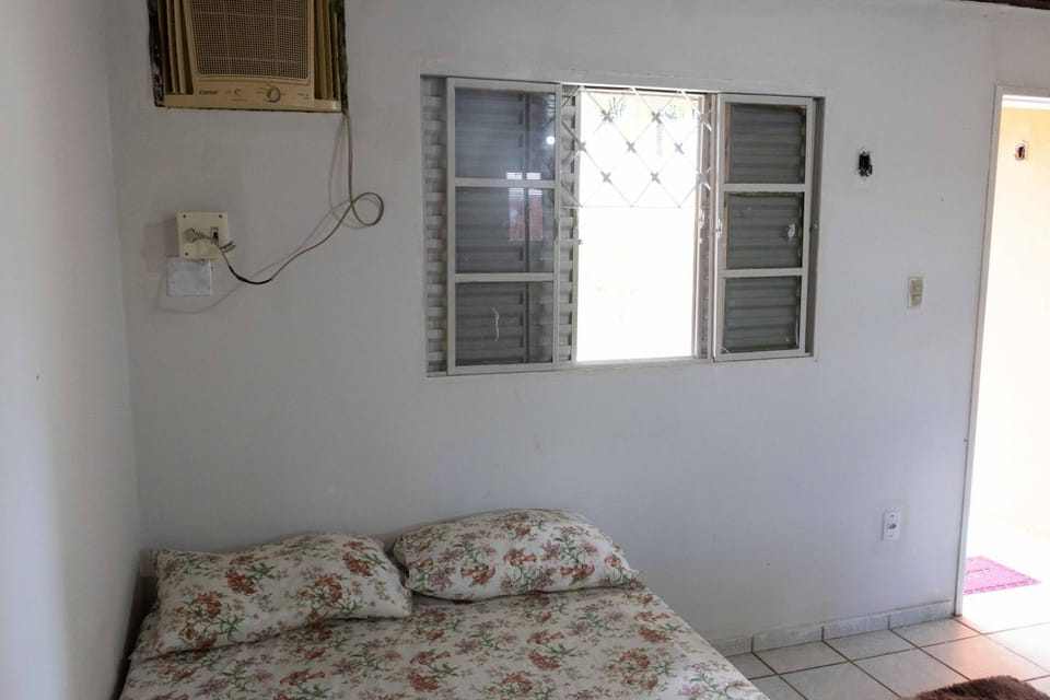 Bed, Photo of the whole room, Bedroom, air conditioner