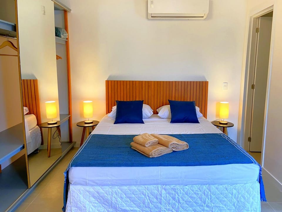 Bed, Photo of the whole room, Bedroom, towels, air conditioner