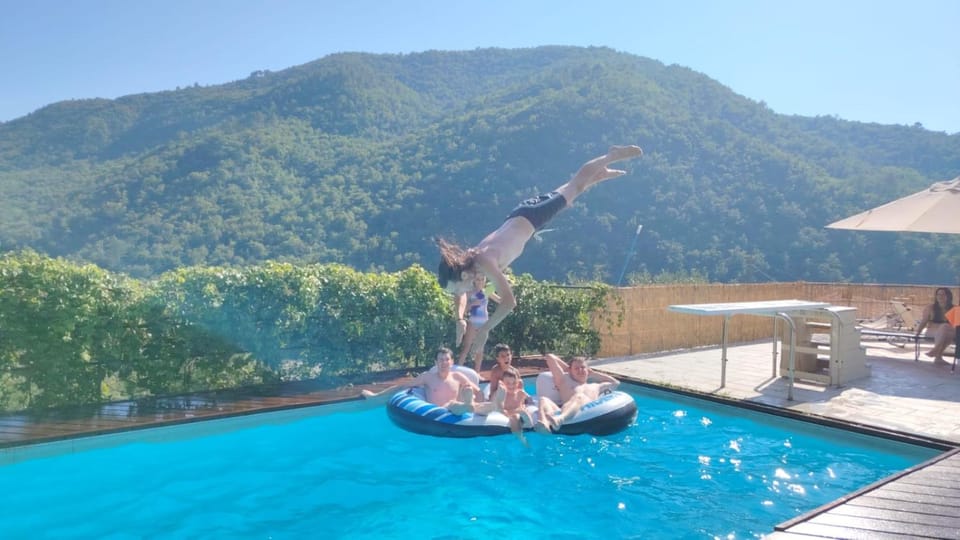 Mountain view, Swimming pool